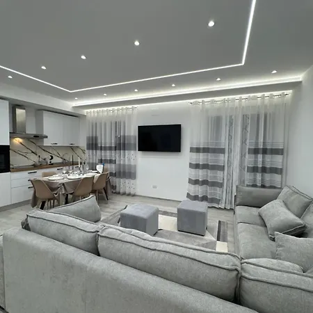 Ezlin Smart Luxury